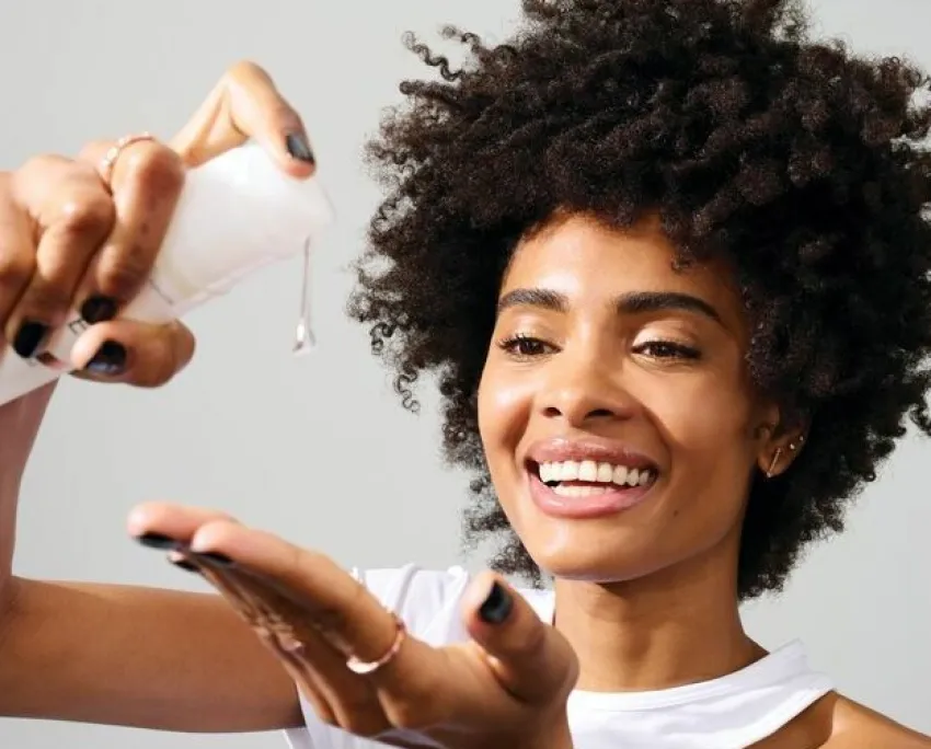 Hot Olaplex No. 9 Bond Protector Nourishing Hair Serum