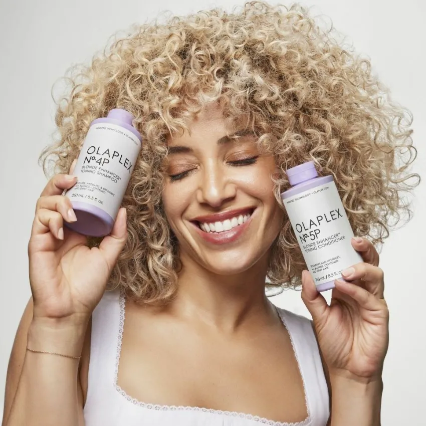 Hot Olaplex No. 5P Blonde Enhancer™ Toning Conditioner